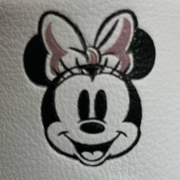 Ground Up Disney Mickey & Minnie Mouse Court Low Top Sneakers-Size 7 NWT - Picture 13 of 16